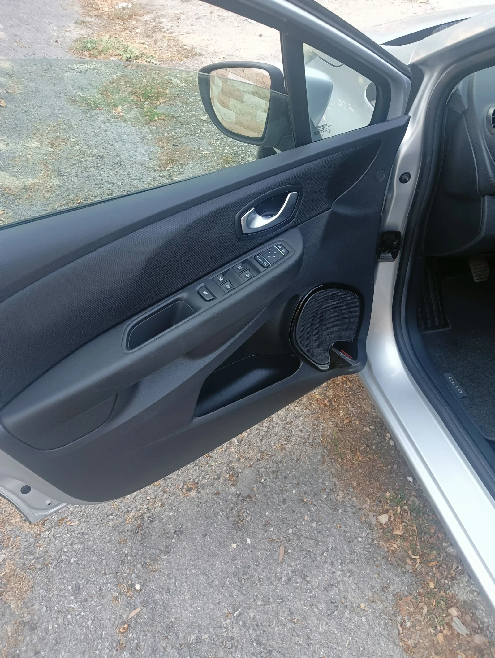 Renault Clio  - изображение 6