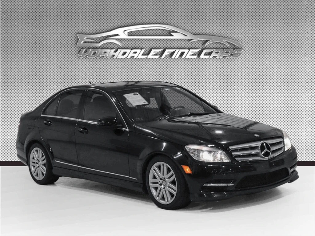 Mercedes-Benz C 250 * C250 4Matic / Bluetooth / Heated Seats / Panoram - изображение 5