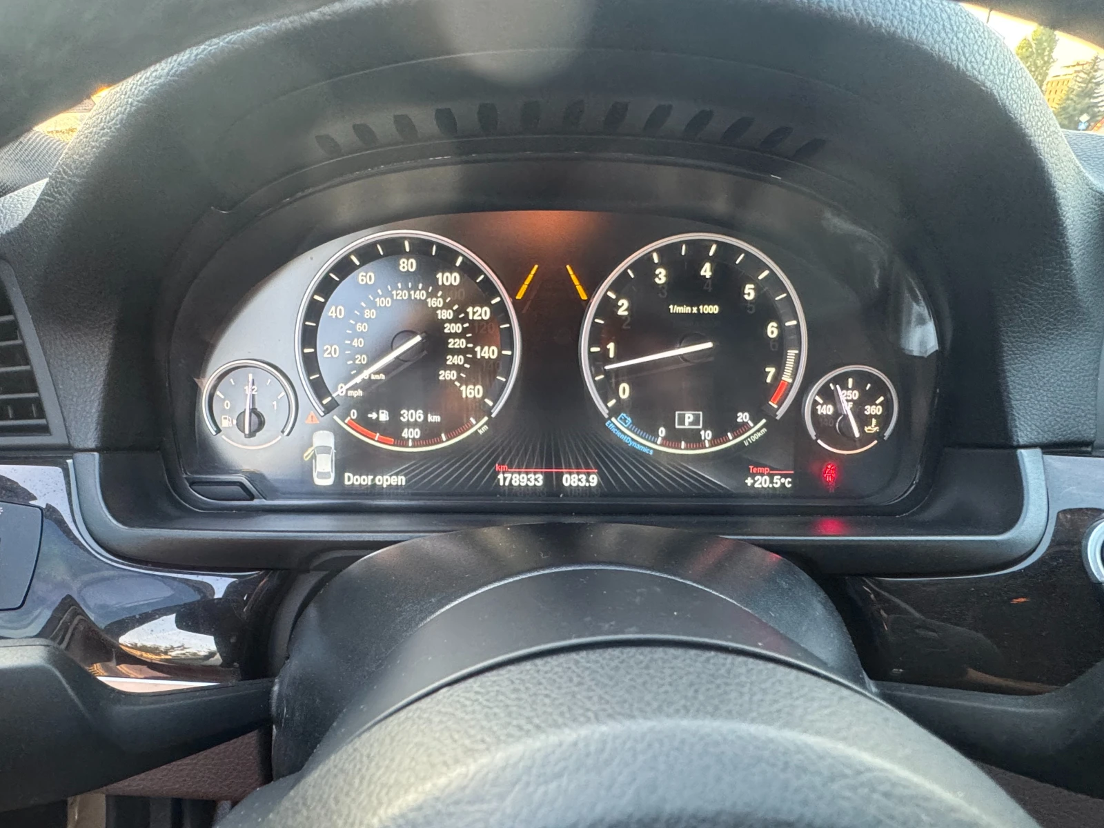 BMW 535 XDRIVE/M-PACK/КОЖА/ПОДГРЕВ/FULL/СЕРВИЗНА ИСТОРИЯ/ - изображение 10