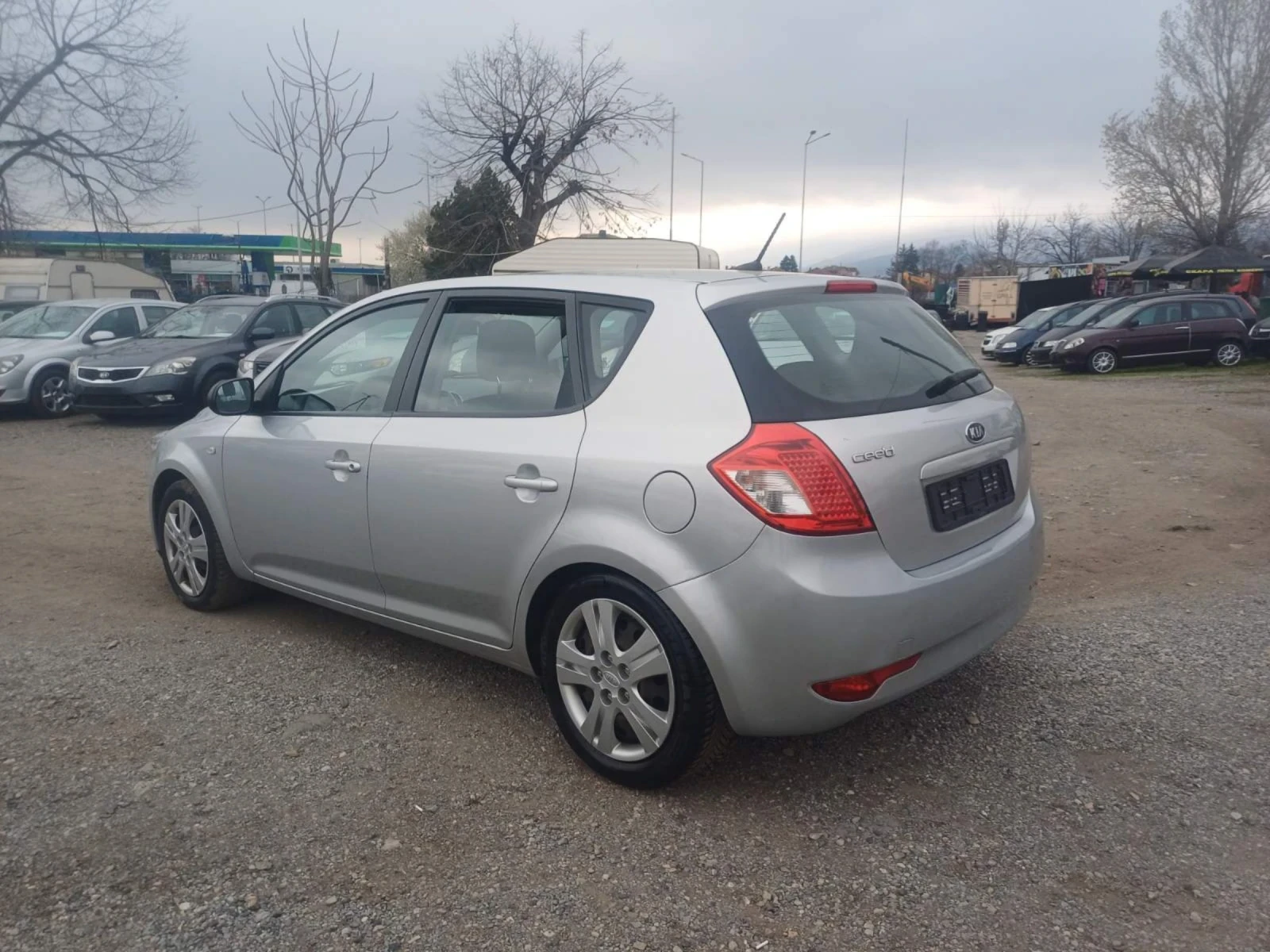 Kia Ceed 1.4 ��� ���� ������ | Mobile.bg � ����������� 6