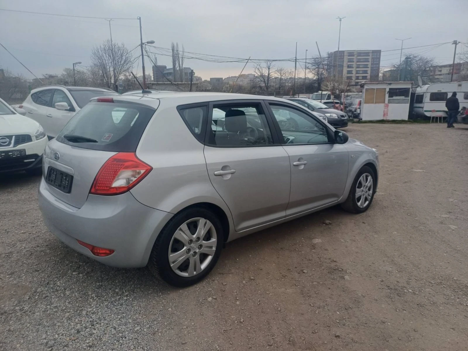 Kia Ceed 1.4 ��� ���� ������ | Mobile.bg � ����������� 4