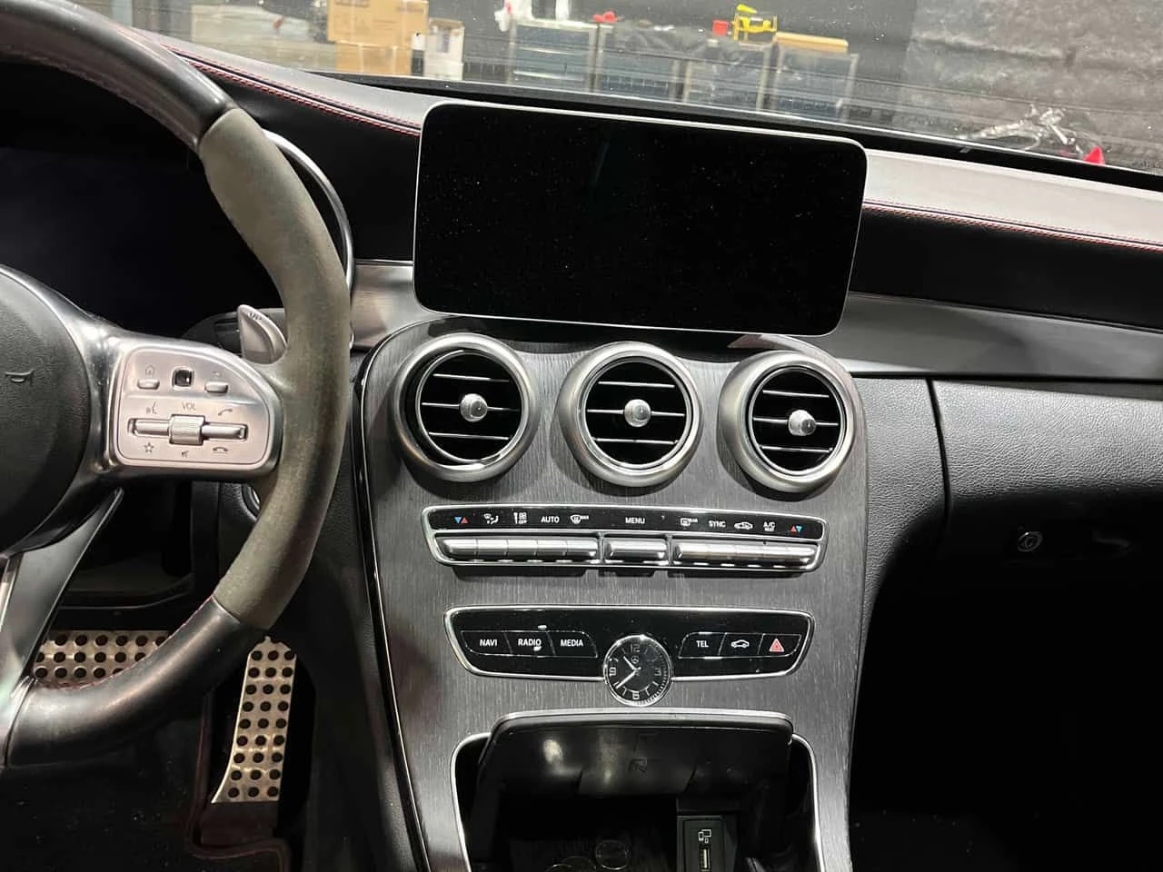 Mercedes-Benz C 43 AMG COUPE/CARFAX/BURMESTER/360 CAM, снимка 9 - Автомобили и джипове - 54127956