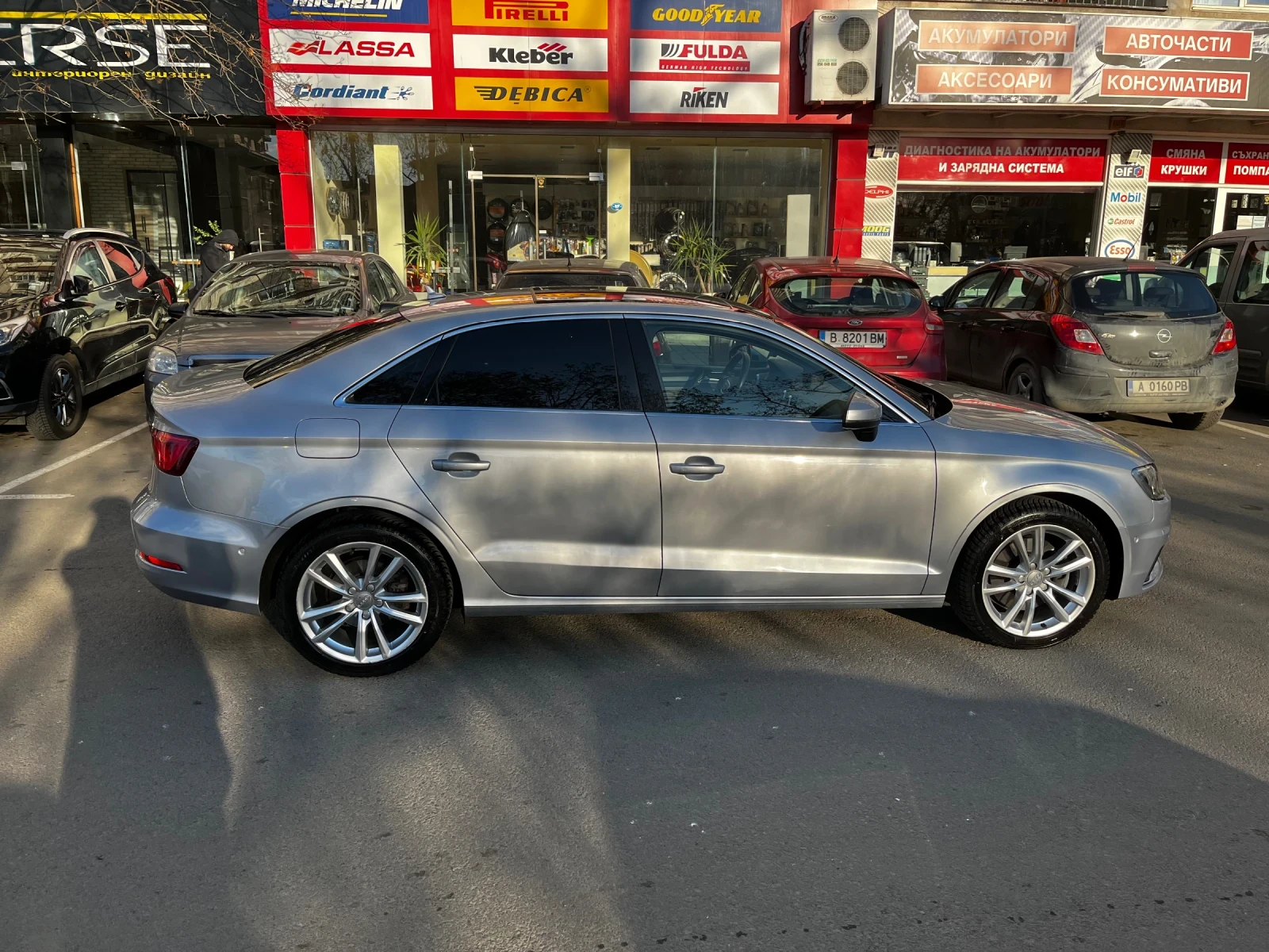 Audi A3 1.8 TFSI quattro, снимка 3 - Автомобили и джипове - 54278474