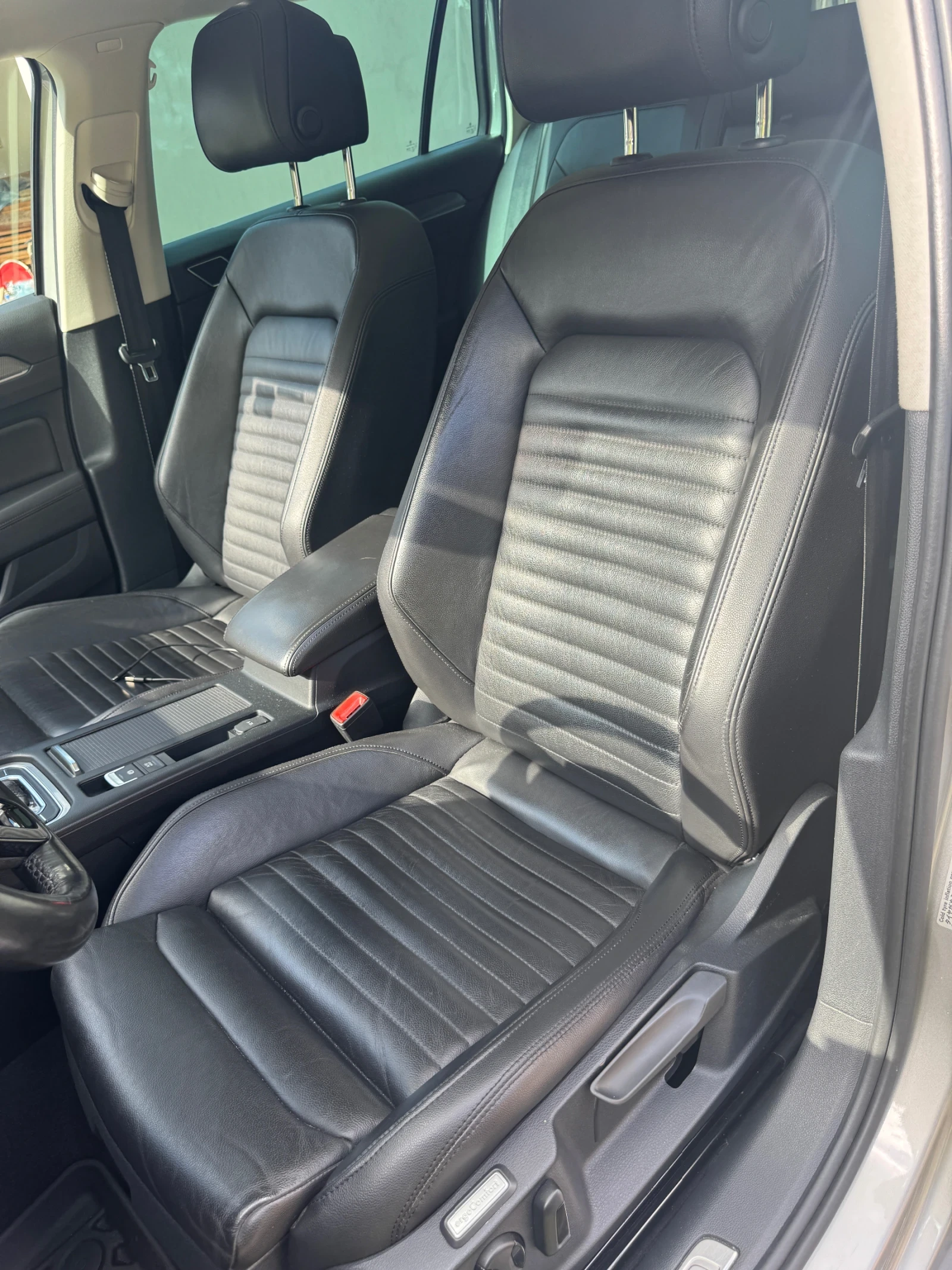 VW Alltrack 2.0TDI 190к.с. HIGHLINE 4MOTION , снимка 6 - Автомобили и джипове - 54730242
