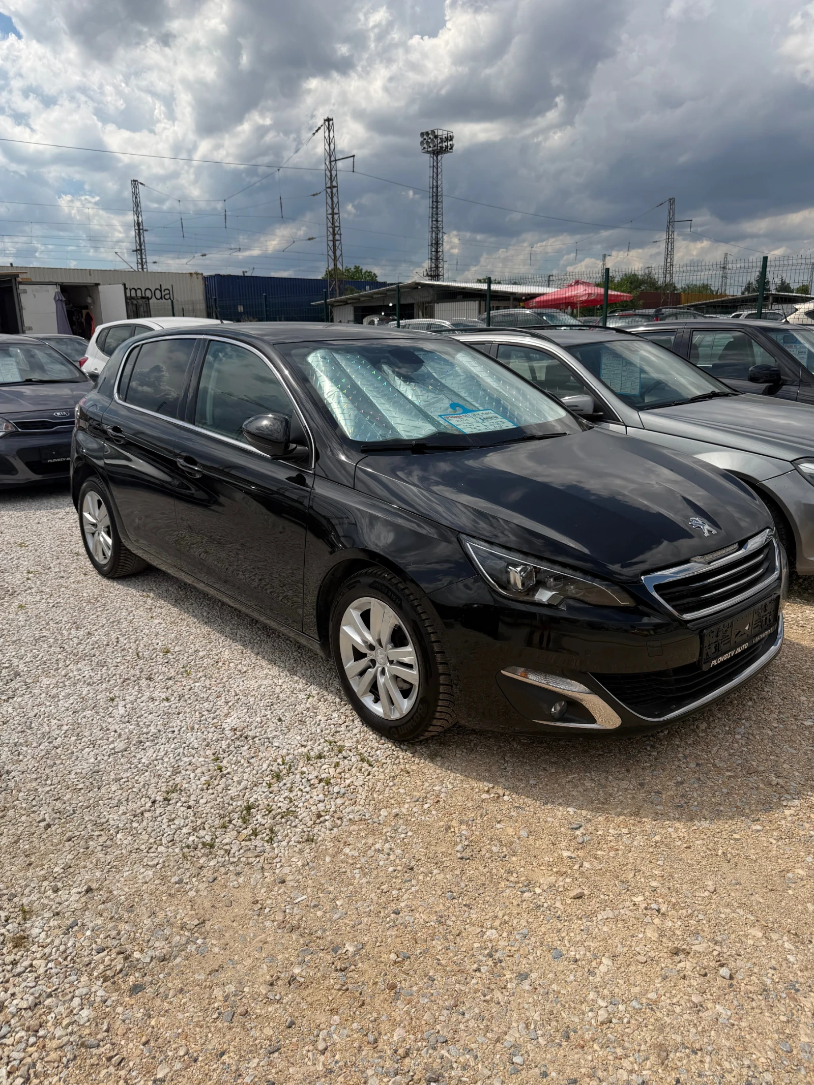 Peugeot 308 1.6HDI, снимка 2 - Автомобили и джипове - 54931744