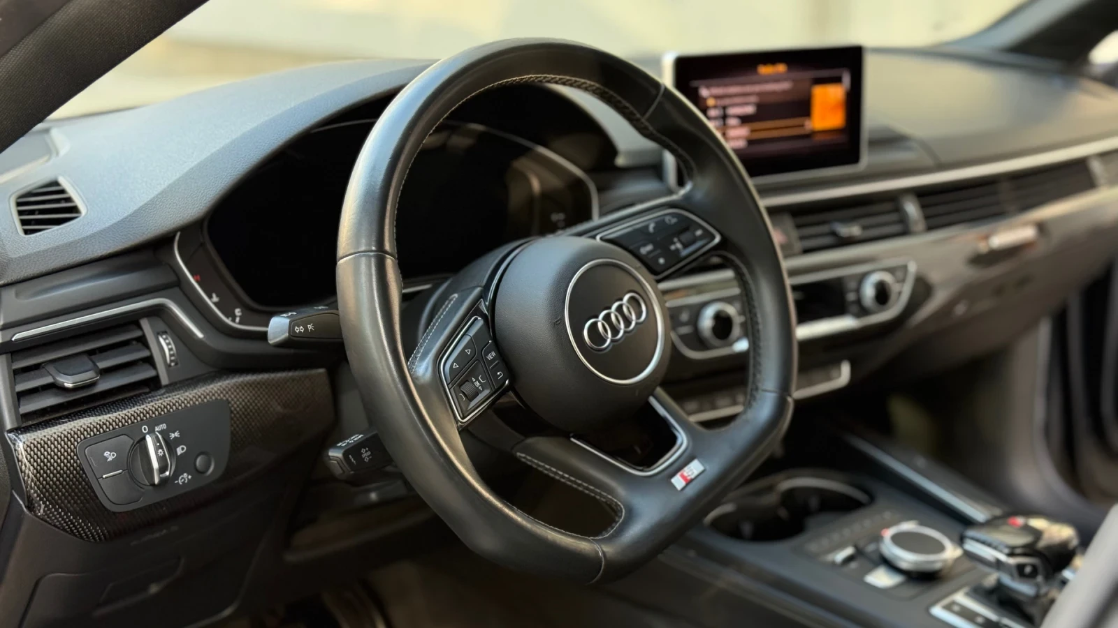 Audi S5 SPORTBACK , снимка 11 - Автомобили и джипове - 55403978