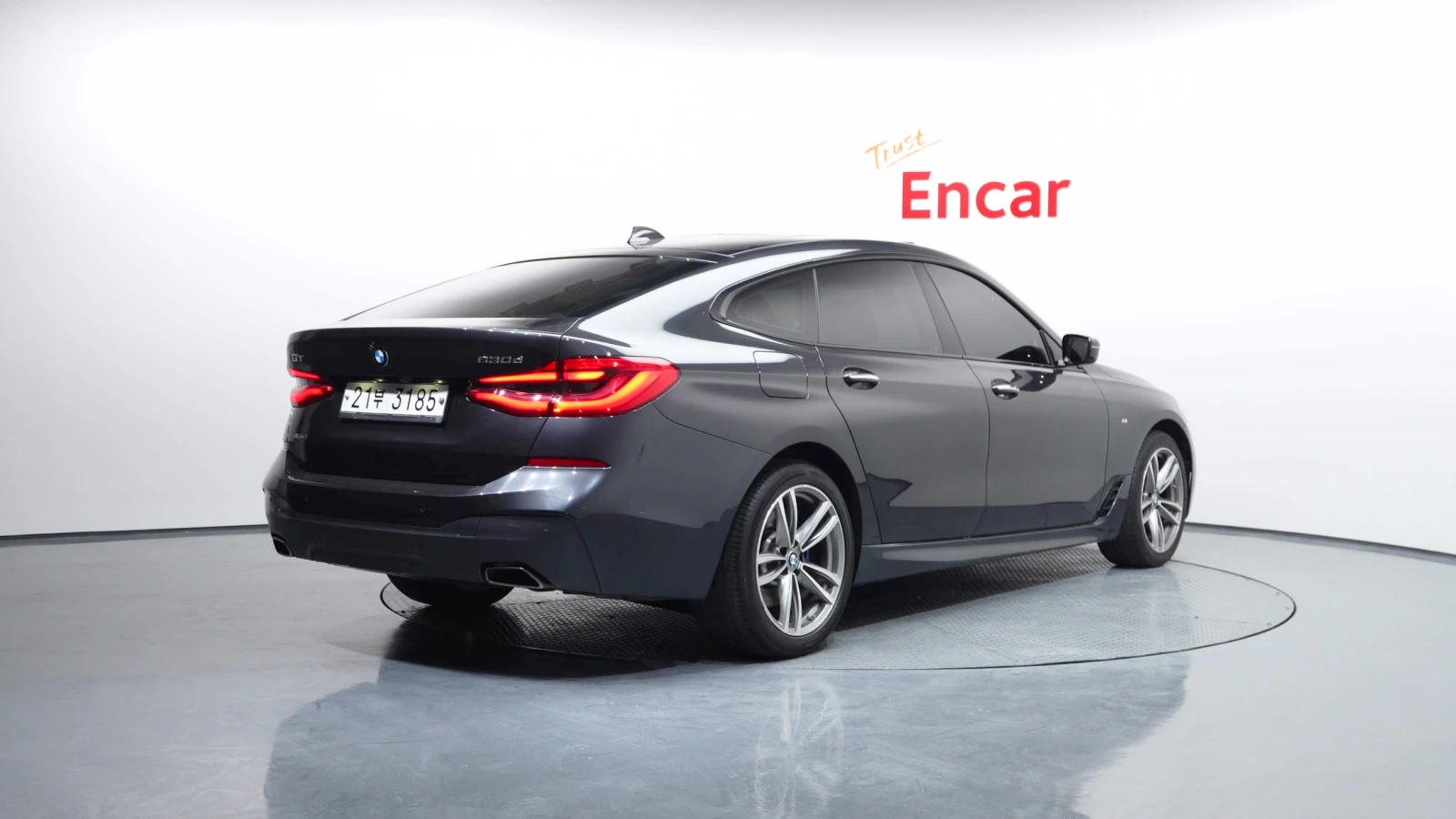 BMW 6 GT 630d* HUD* 360* BLIND SPOT* ЕЛ. БАГАЖНИК* КРАЙНА Ц, снимка 2 - Автомобили и джипове - 55435579