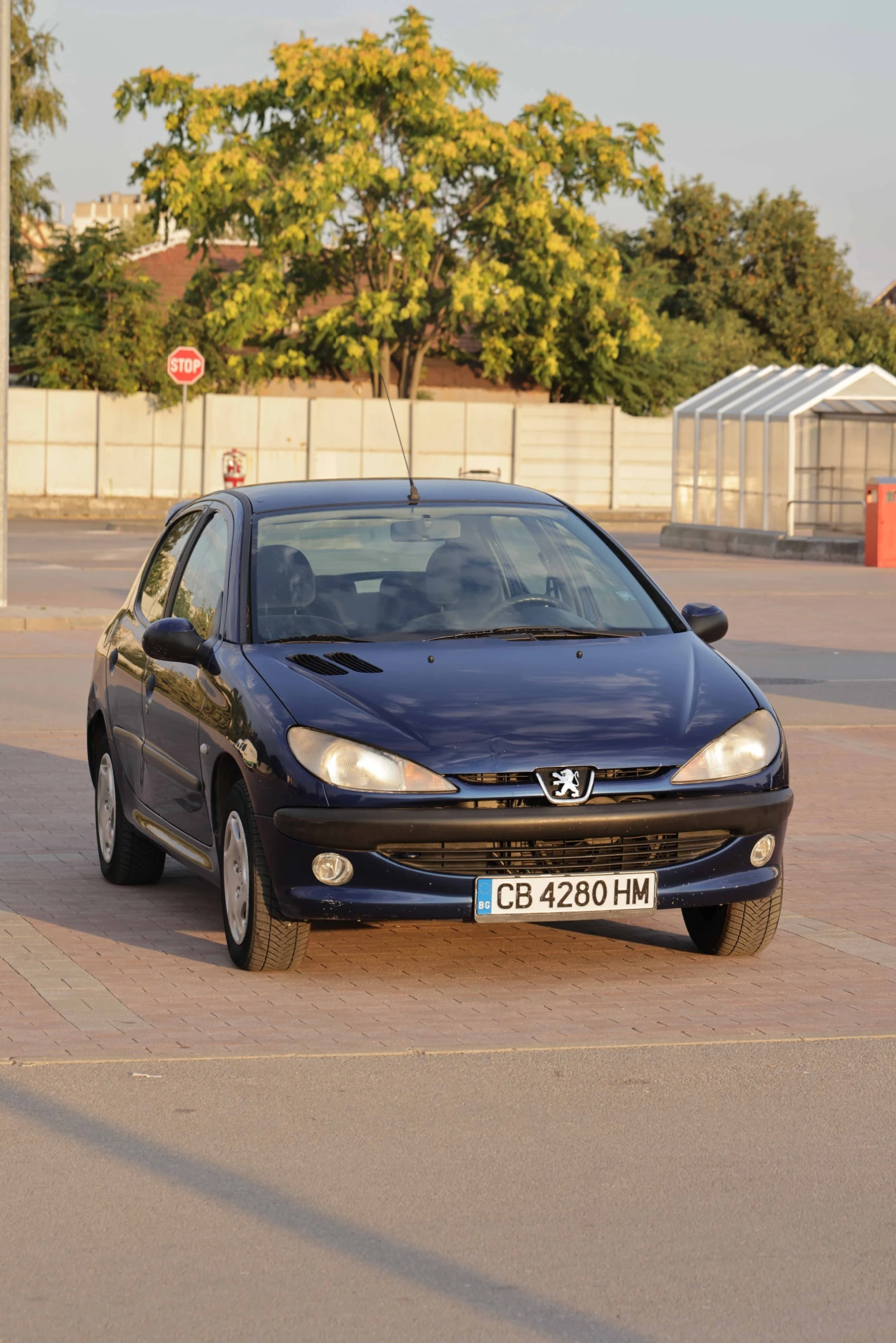 Peugeot 206