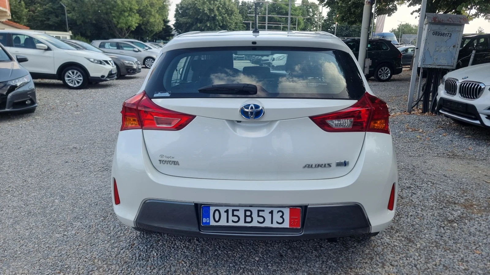 Toyota Auris 1, 8hibrid, снимка 7 - Автомобили и джипове - 55826138