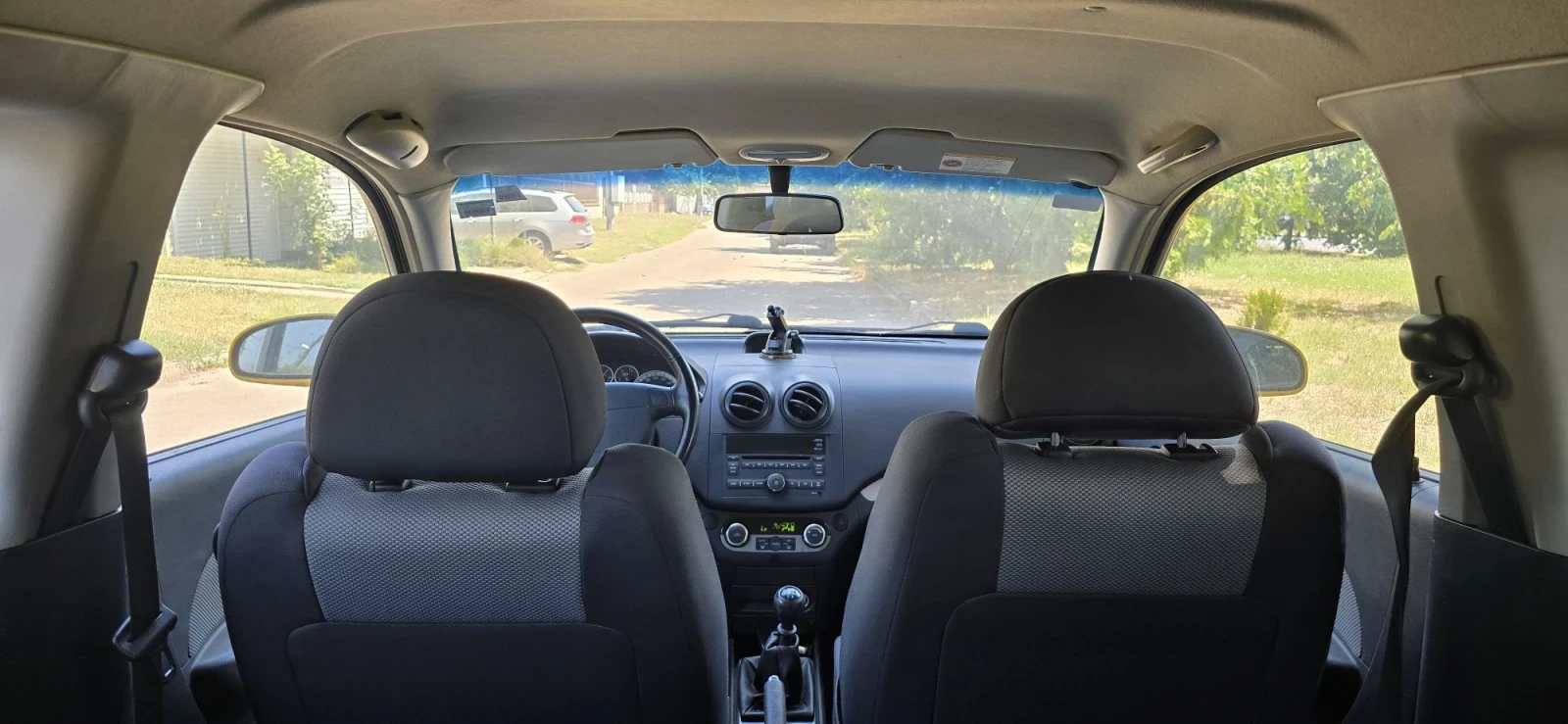 Chevrolet Aveo 1.4i, снимка 12 - Автомобили и джипове - 55894464