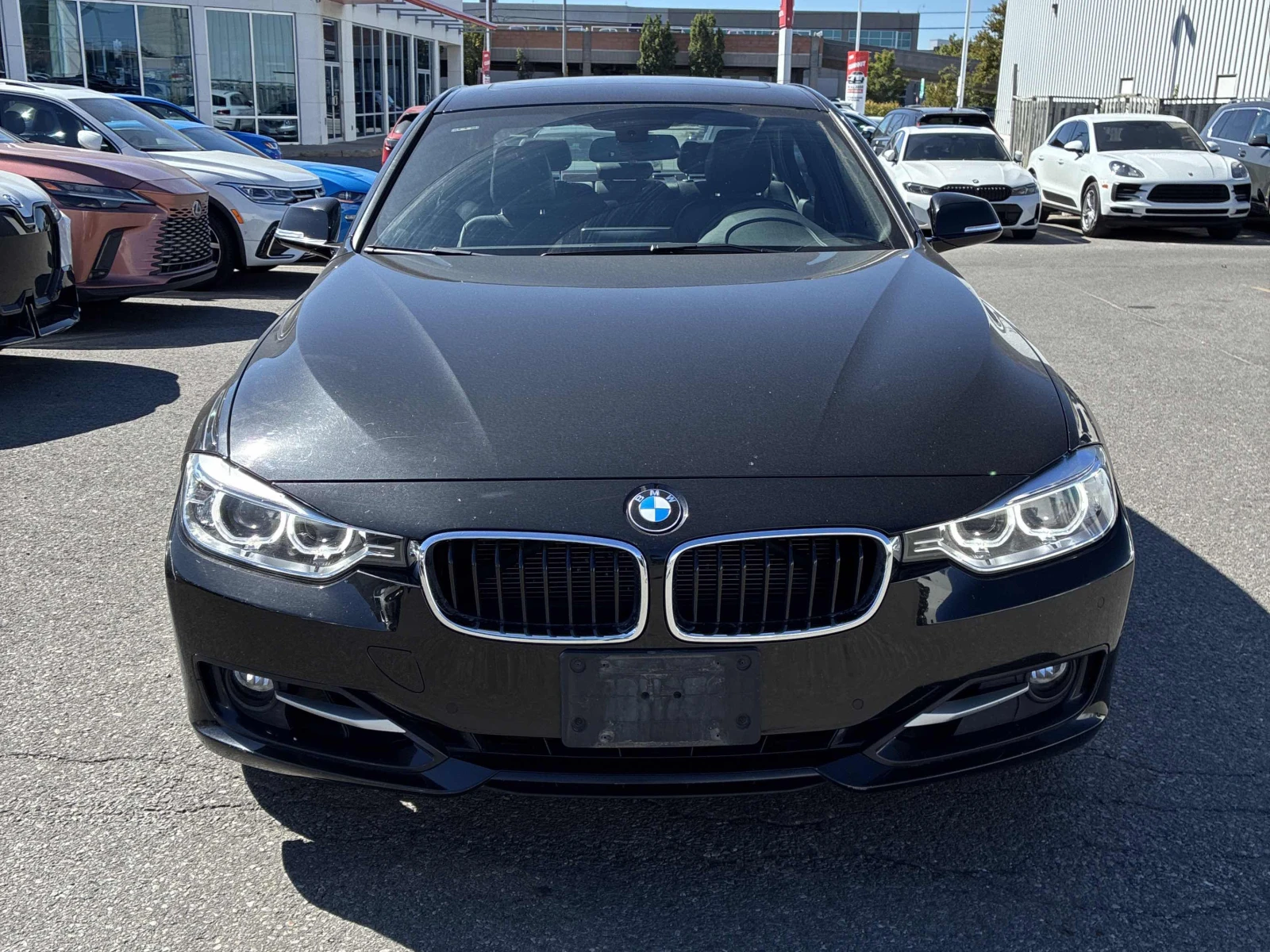 BMW 328 xDrive / АВТОКРЕДИТ, снимка 2 - Автомобили и джипове - 56227021