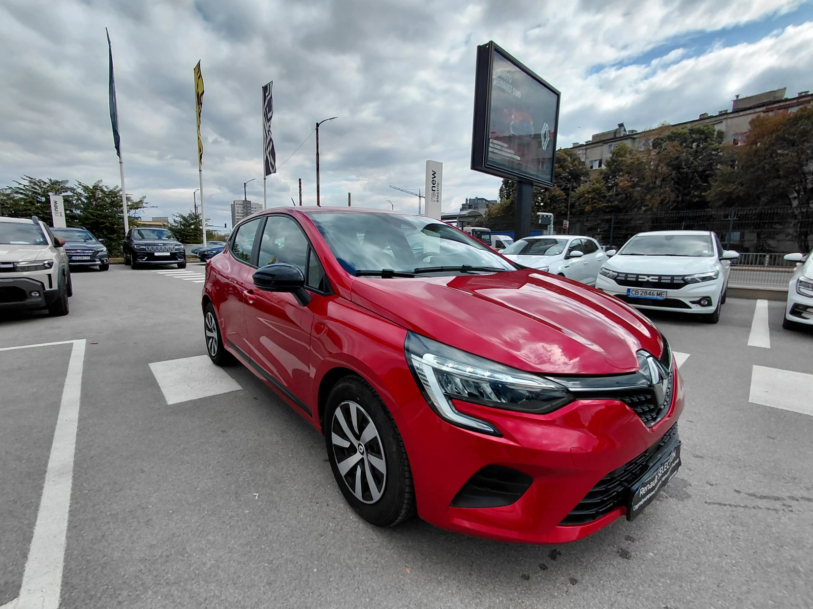 Renault Clio 1.5 dCi/100к.с/Equilibre, снимка 3 - Автомобили и джипове - 56271286