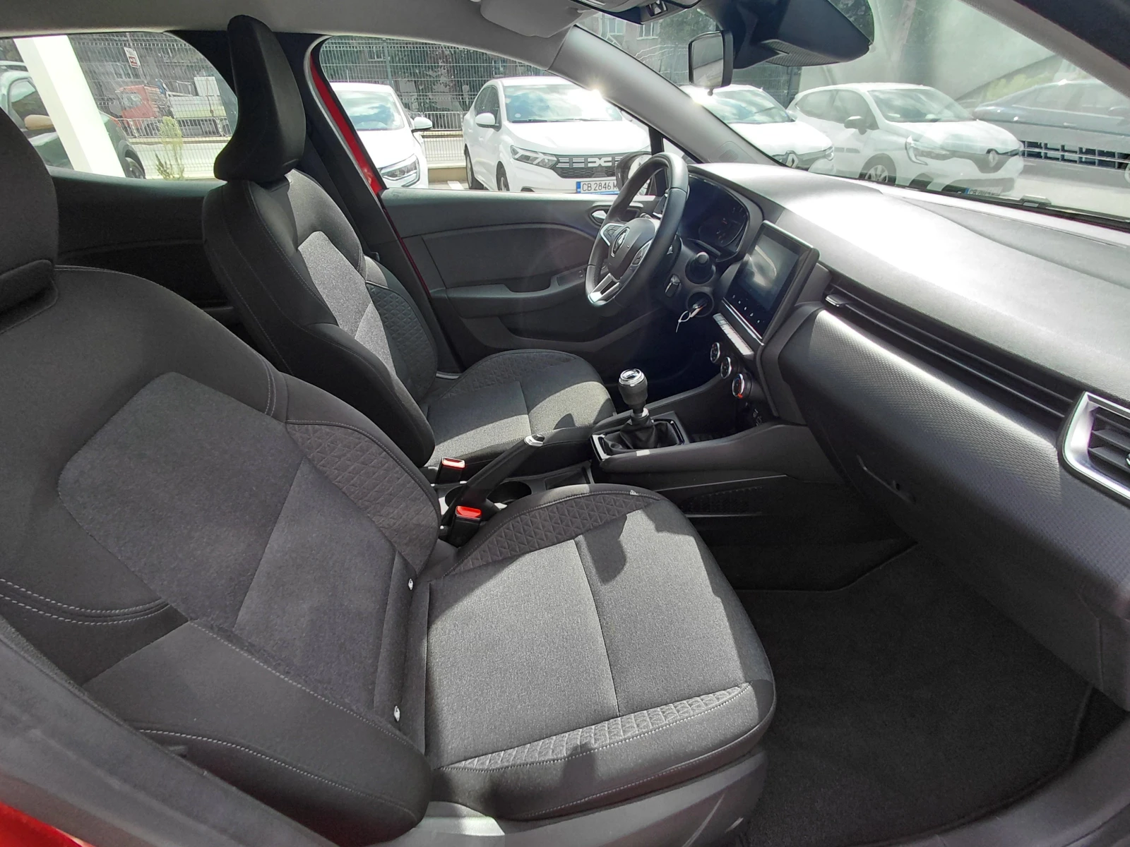 Renault Clio 1.5 dCi/100к.с/Equilibre, снимка 13 - Автомобили и джипове - 56271286