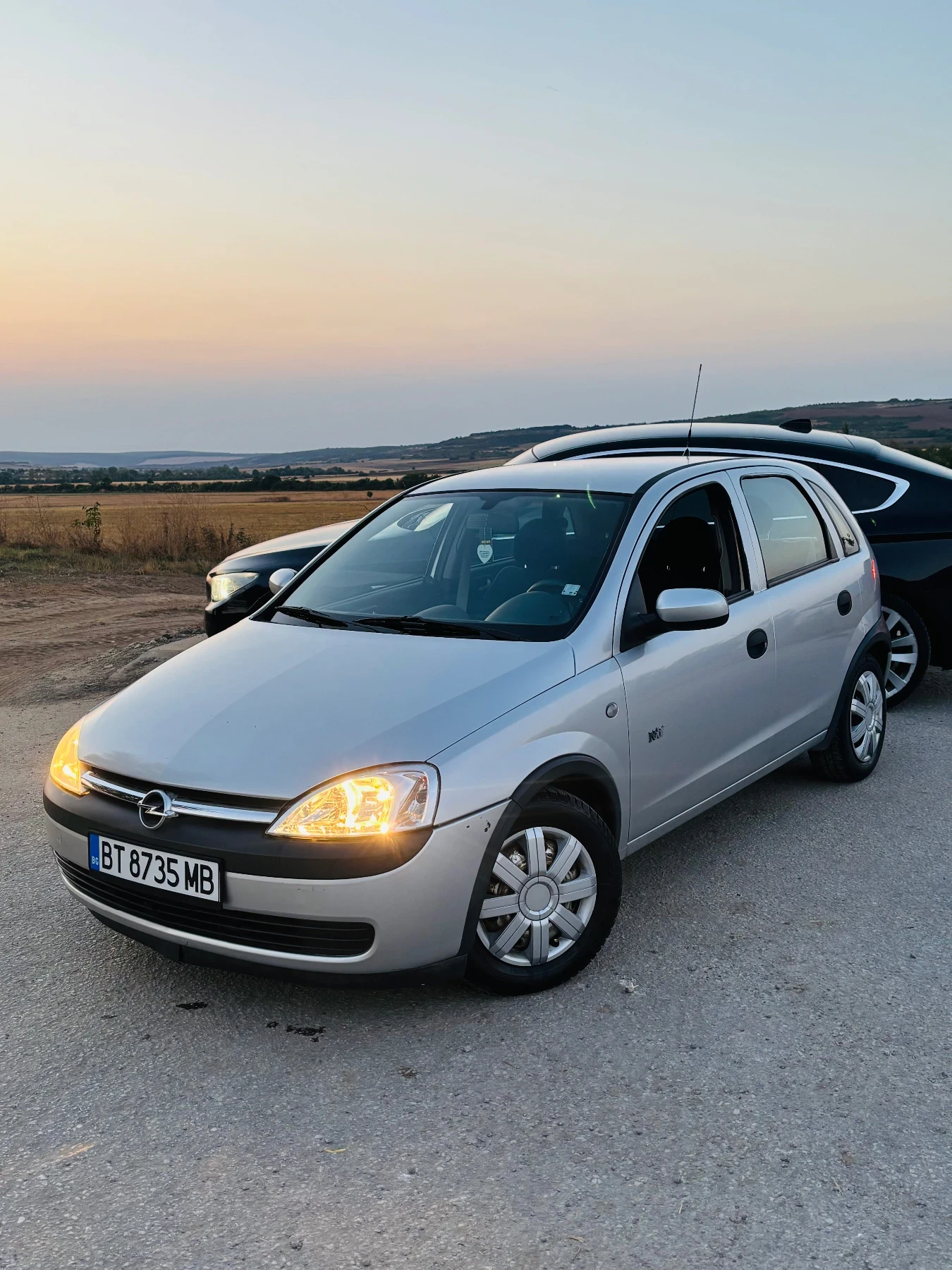 Opel Corsa, снимка 3 - Автомобили и джипове - 56430576