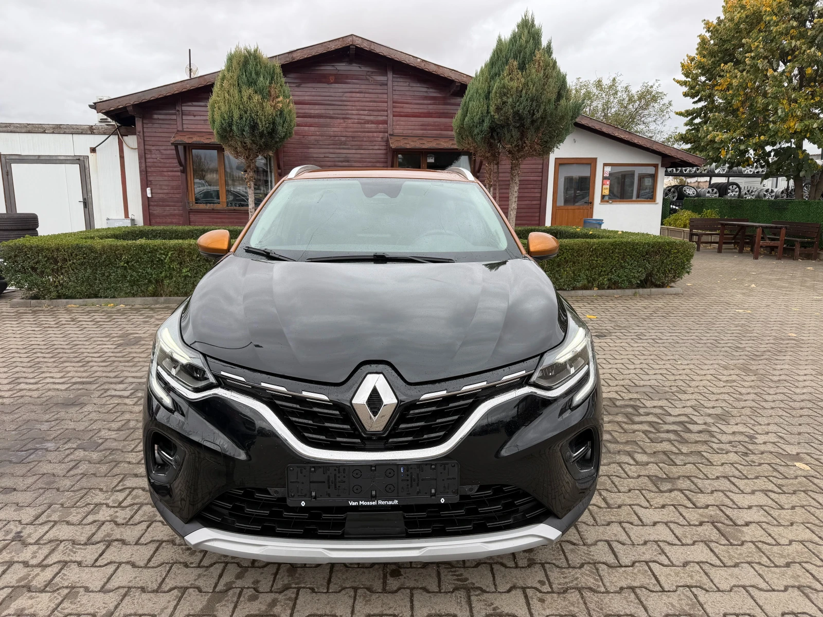 Renault Captur 1.3TCe AVTOMAT/NAVI/KOJA/KAMERA EURO 6 | Mobile.bg � ����������� 3