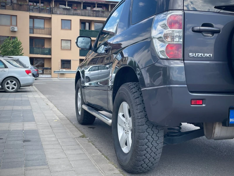 Suzuki Grand vitara 1.6, снимка 6 - Автомобили и джипове - 49824337