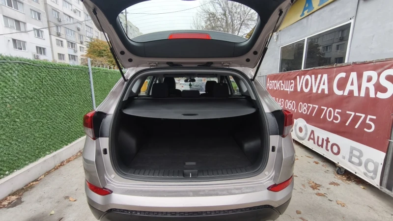 Hyundai Tucson 1.6i-132к.с Доказуеми-140х.км Навигация, снимка 6 - Автомобили и джипове - 52302773