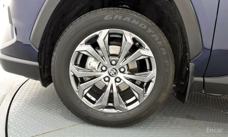 Toyota Rav4, снимка 5 - Автомобили и джипове - 53429893