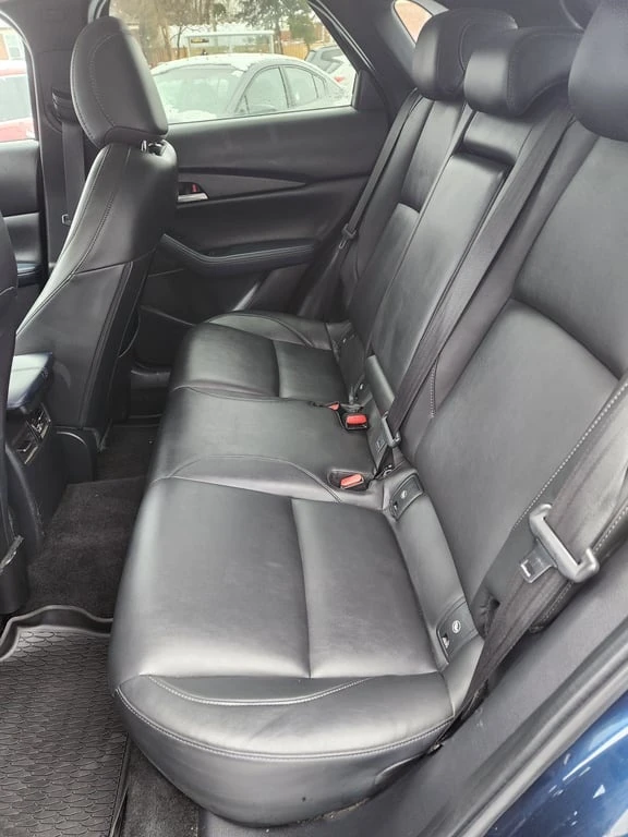 Mazda CX-30 * GS * CARFAX * БЕЗ ПЪРВОНАЧАЛНА ВНОСКА, снимка 10 - Автомобили и джипове - 52912903