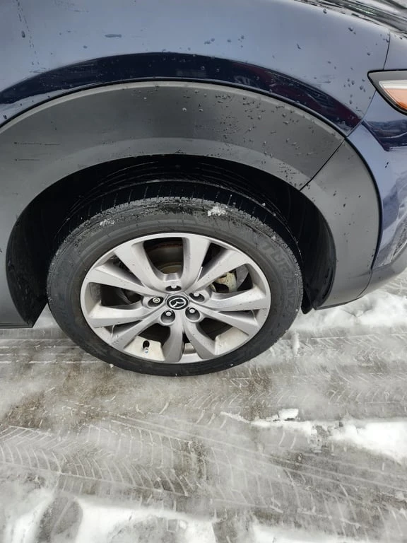 Mazda CX-30 * GS * CARFAX * БЕЗ ПЪРВОНАЧАЛНА ВНОСКА, снимка 11 - Автомобили и джипове - 52912903