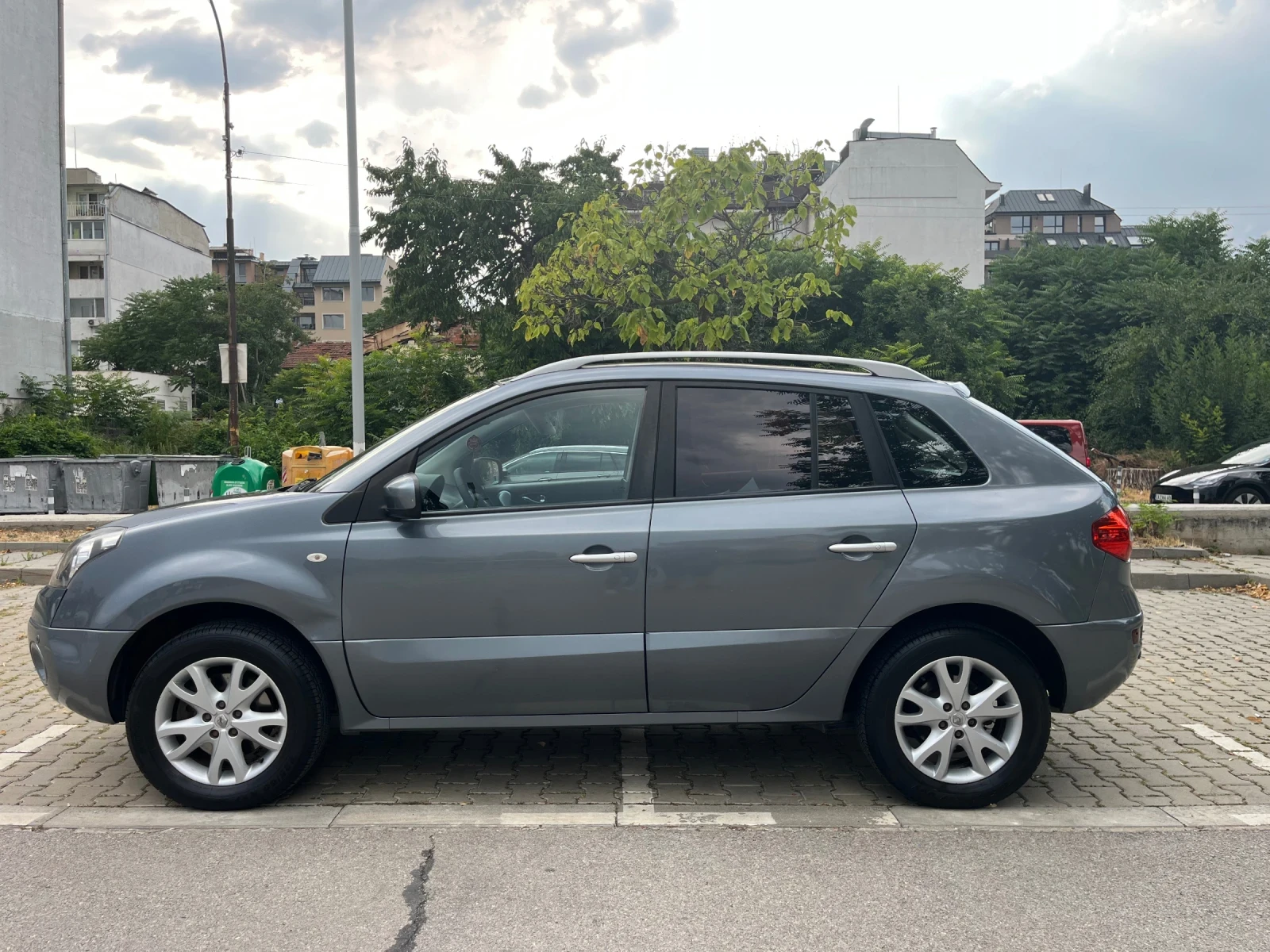 Renault Koleos 2.0 dci 4x4 - изображение 3