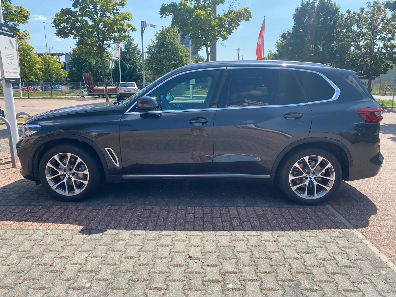 BMW X5  - изображение 7