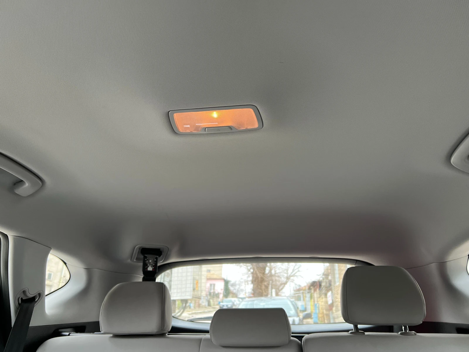 Hyundai Tucson 2.0 4х4, снимка 11 - Автомобили и джипове - 53655214