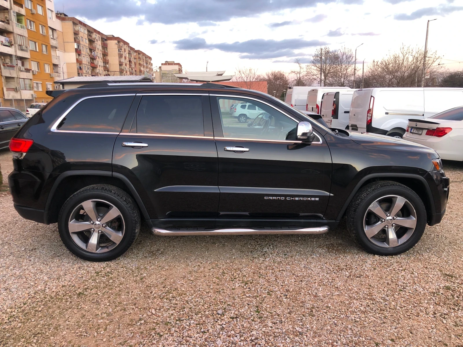 Jeep Grand cherokee 3.6i-V6-4x4/8 ZF/FULL/��� ���������-��������� | Mobile.bg � ����������� 4