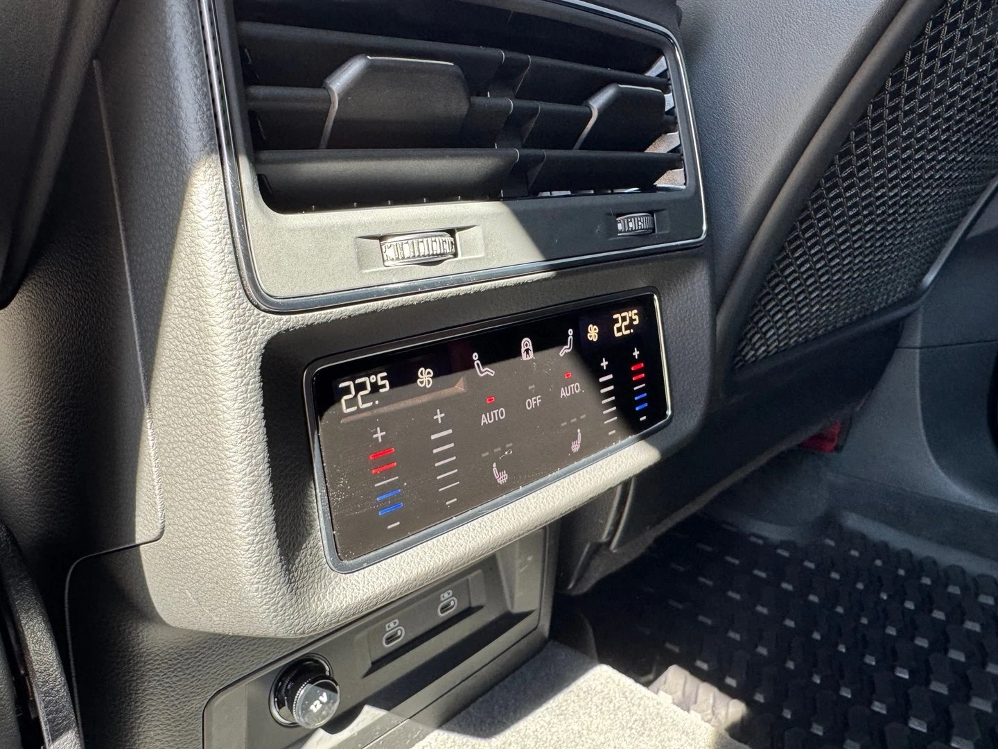 Audi SQ8 | Mobile.bg � ����������� 15