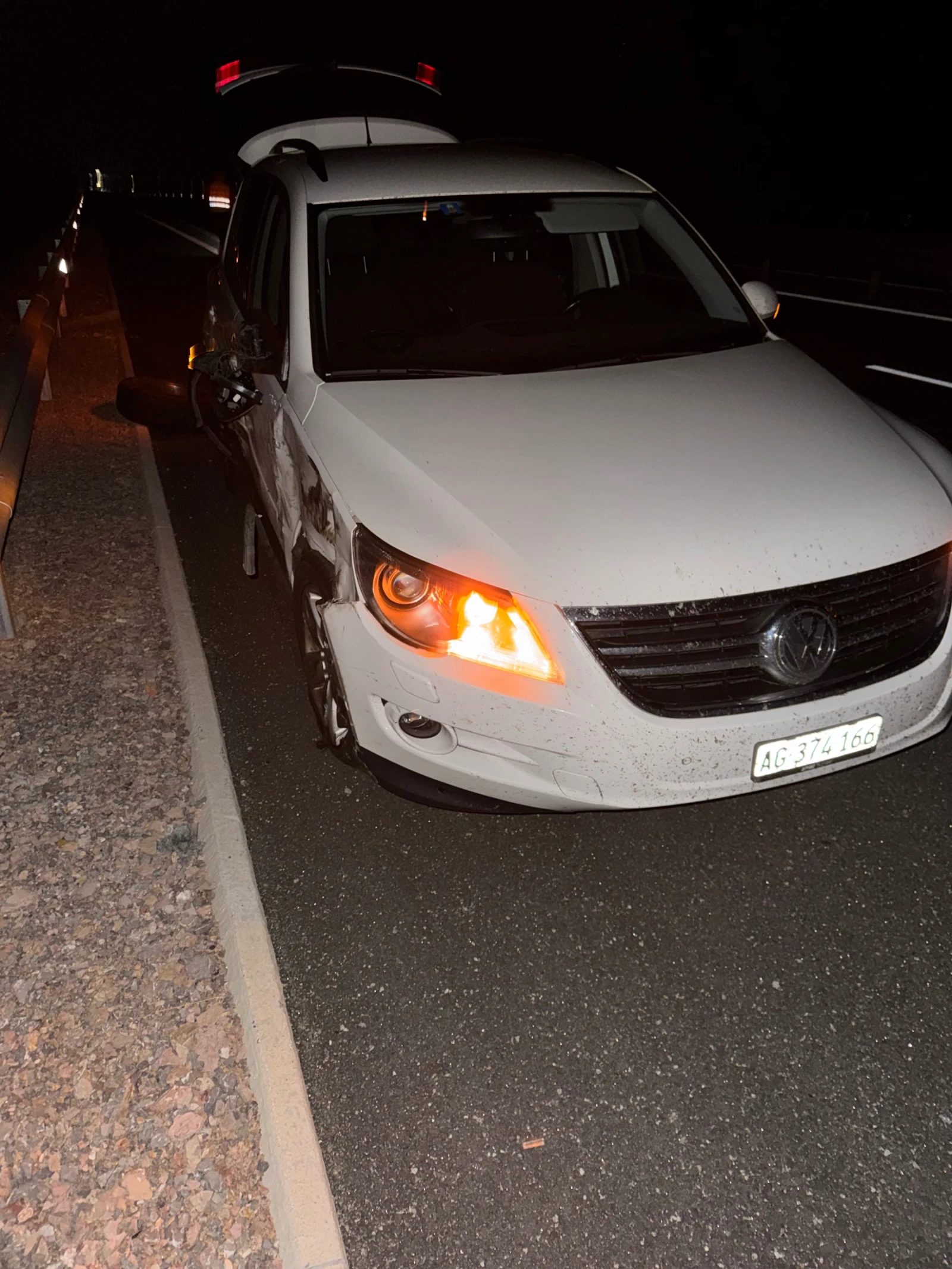 VW Tiguan 2.0 tdi FourMotion DSG | Mobile.bg � ����������� 3