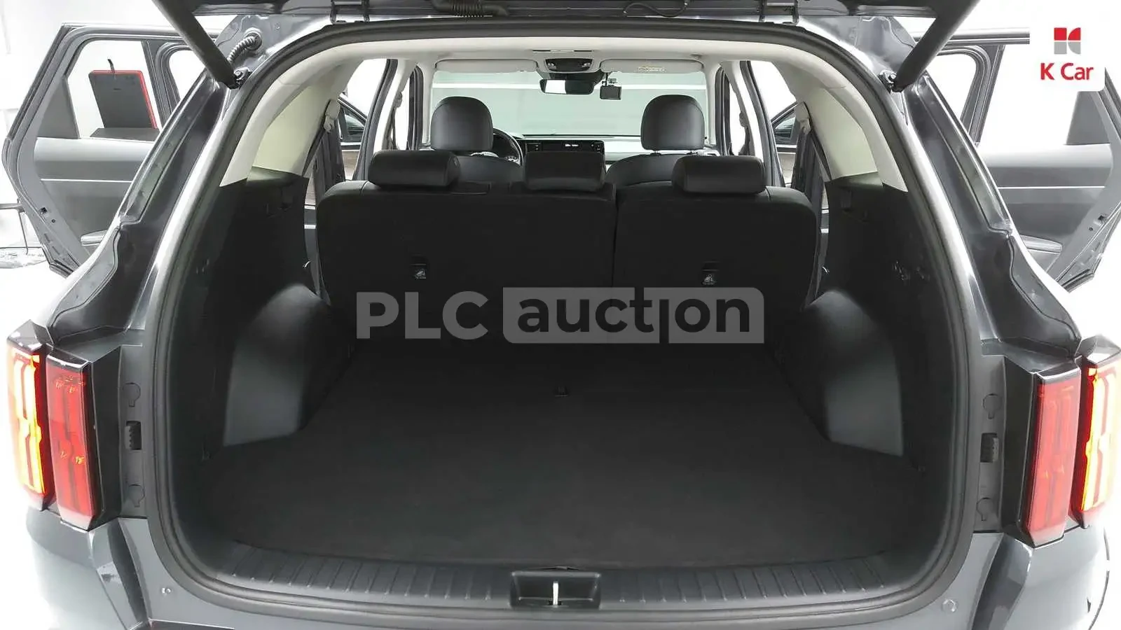 Kia Sorento 2.2 4х4| КАМЕРА| DISTRONIC| ОБДУХ| ВКЛ.ТЕХНОТЕСТ, снимка 15 - Автомобили и джипове - 54845851
