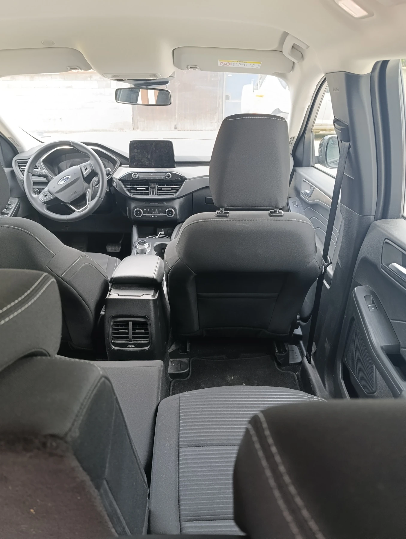 Ford Kuga 2.5 FHEV, FLEXIFUEL, снимка 5 - Автомобили и джипове - 54934257