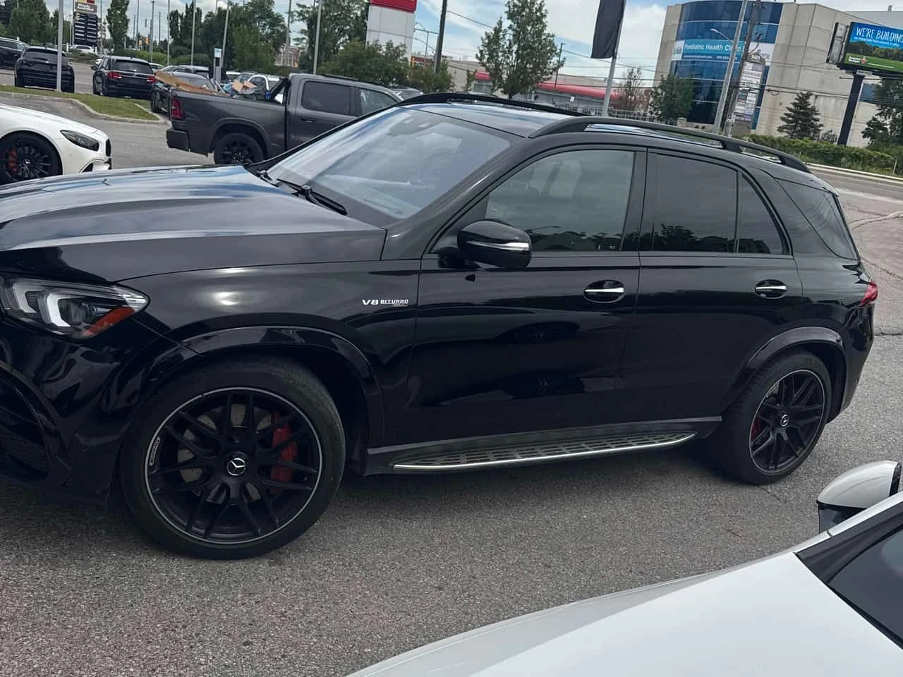 Mercedes-Benz GLE 63 S AMG * CARFAX * ОТ ПРЕДСТАВИТЕЛСТВО, снимка 2 - Автомобили и джипове - 55002606