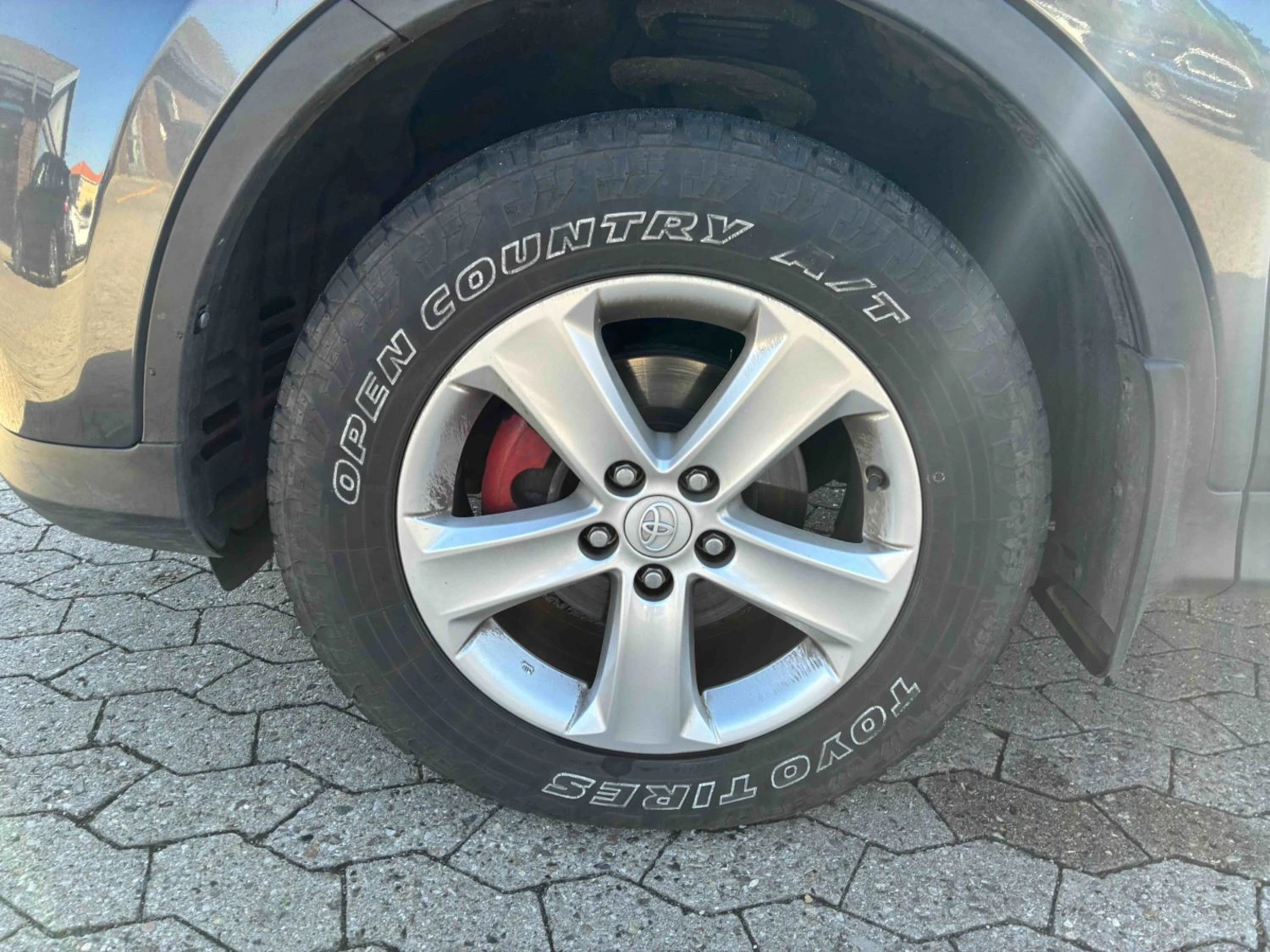 Toyota Rav4 2.0 Дизел, снимка 11 - Автомобили и джипове - 56321982