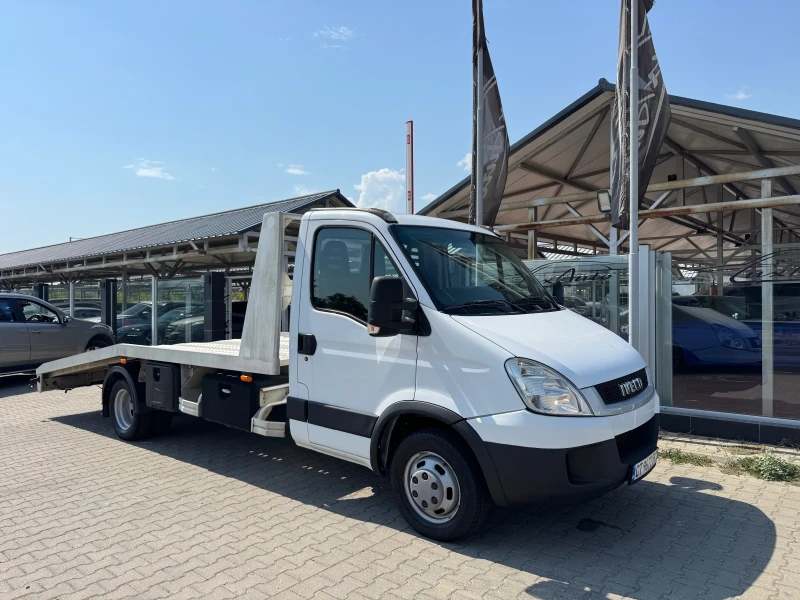 Iveco 35c18 СПЕЦИАЛЕН#КЛИМАТИК#ВЪЗГЛАВНИЦИ#ДВОЙНА ГУМА, снимка 2 - Бусове и автобуси - 51109899