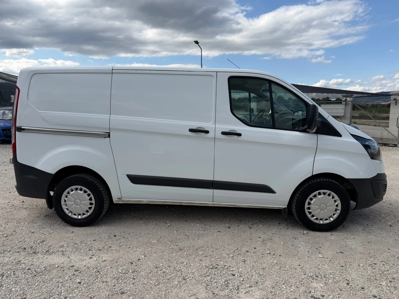 Ford Transit Custom 2.0/104кс EVRO6 Климатик, снимка 8 - Бусове и автобуси - 55392848
