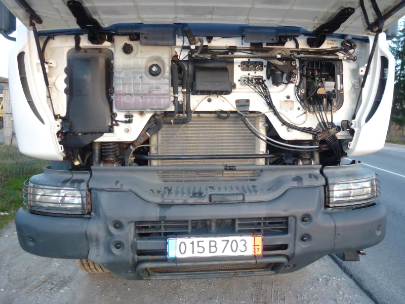 Renault Kerax 370 DXI, снимка 7 - Камиони - 52423646