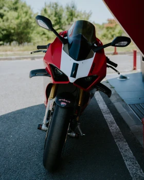 Ducati Panigale V4 R | Mobile.bg    10