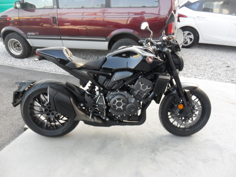 Honda Cb 1000 RA Black Edition&#34; , снимка 1 - Мотоциклети и мототехника - 38445912