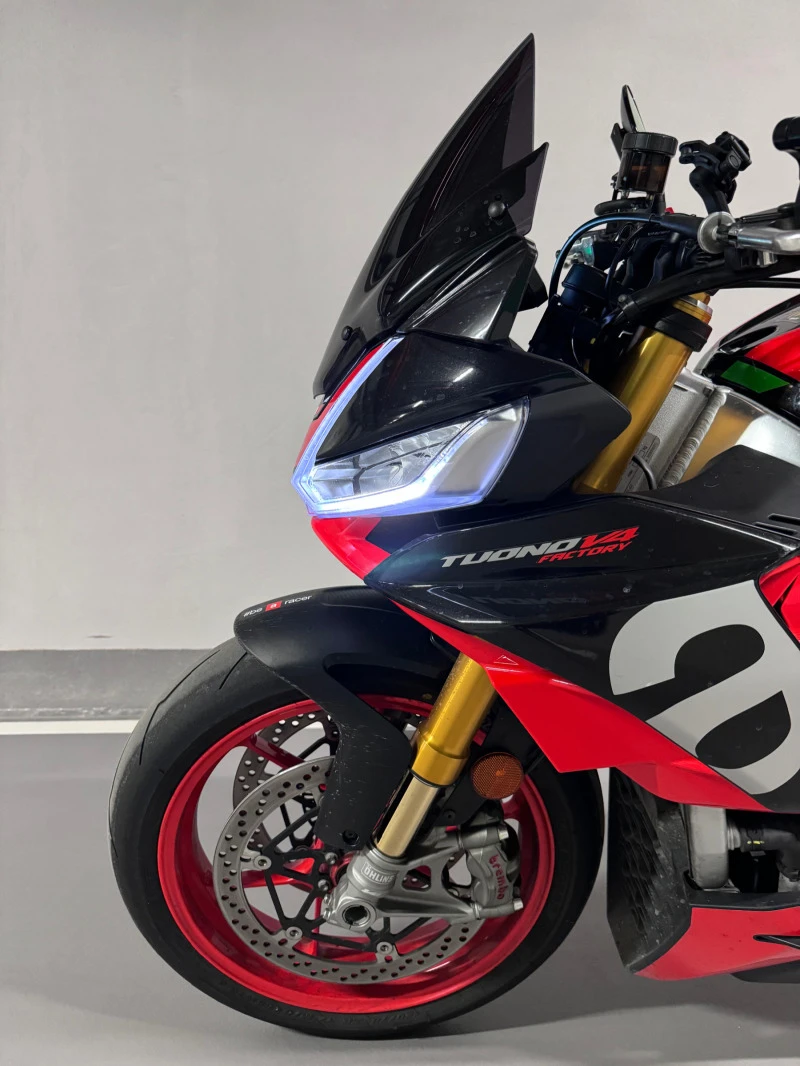 Aprilia Tuono V4 FACTORY , снимка 4 - Мотоциклети и мототехника - 46377269