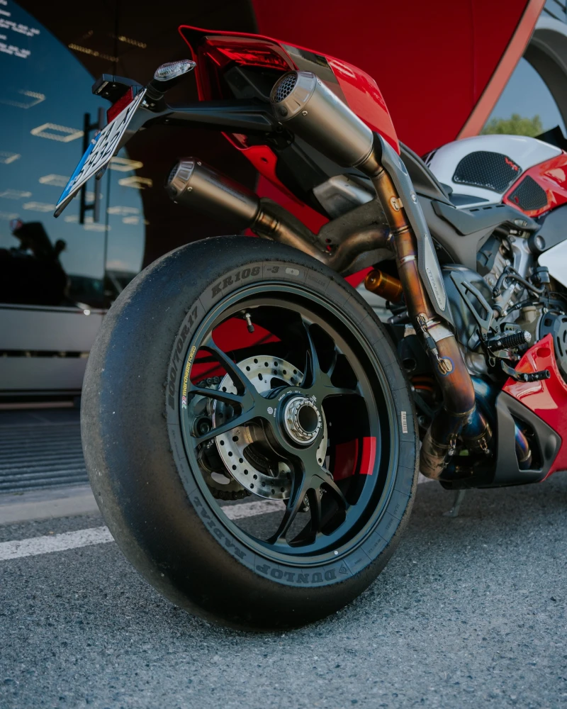 Ducati Panigale V4 R, снимка 6 - Мотоциклети и мототехника - 50797364