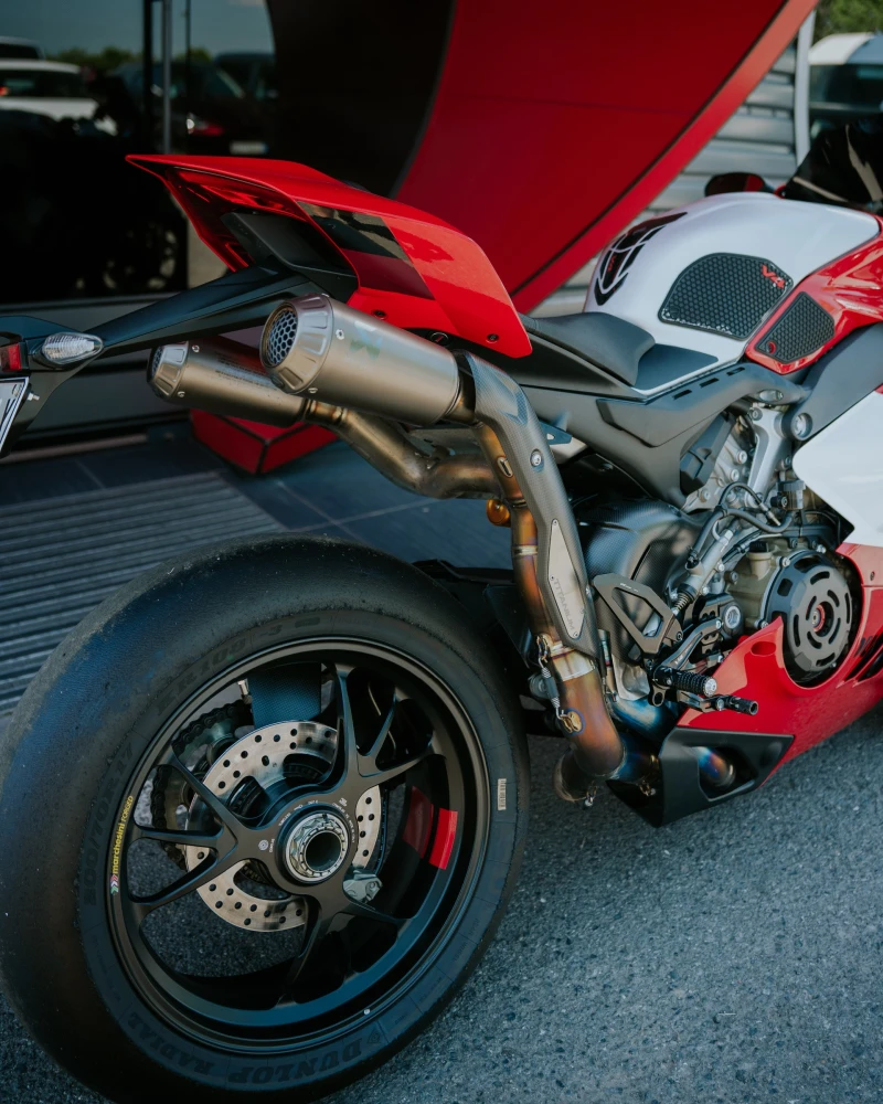 Ducati Panigale V4 R, снимка 11 - Мотоциклети и мототехника - 50797364