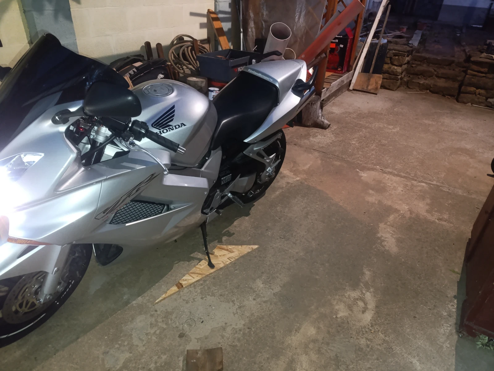 Honda Vfr Турър  - изображение 4