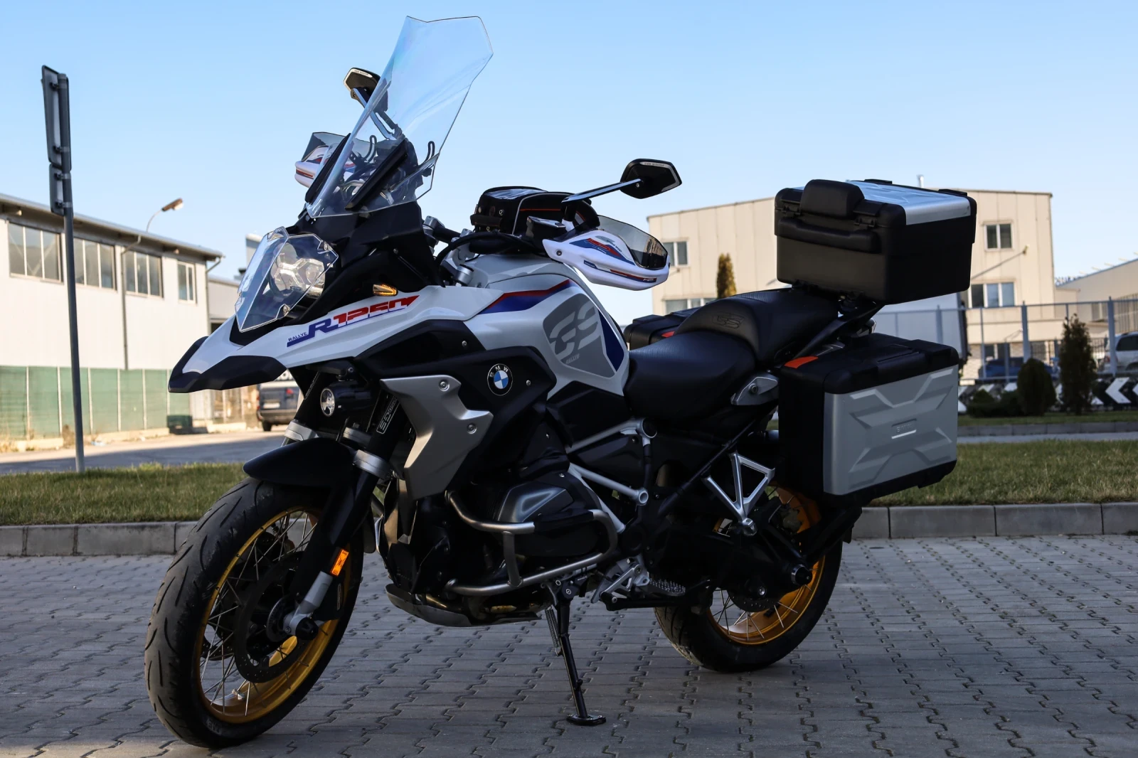 BMW R R1250GS RALLYE, KEY LESS, NAVI, ГАРАНЦИОНЕН!!!  - изображение 4