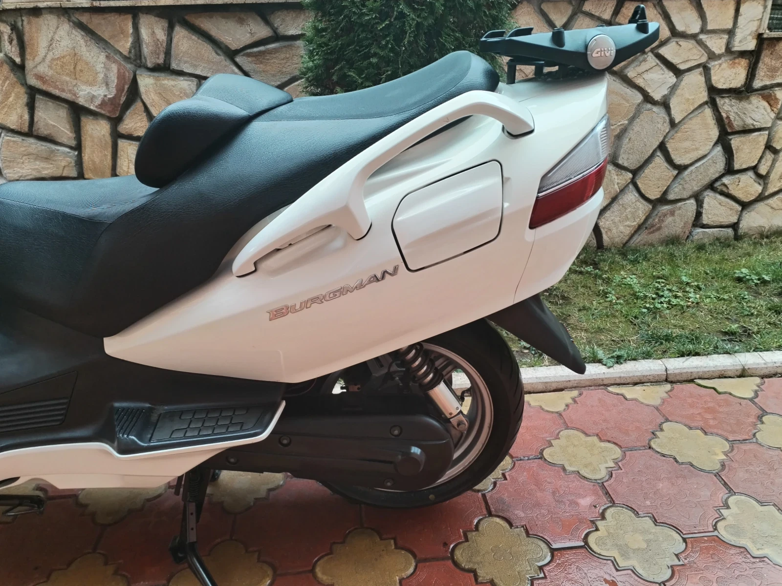 Suzuki Burgman 650i ABS. EXE!!! 10г., снимка 8 - Мотоциклети и мототехника - 56739824