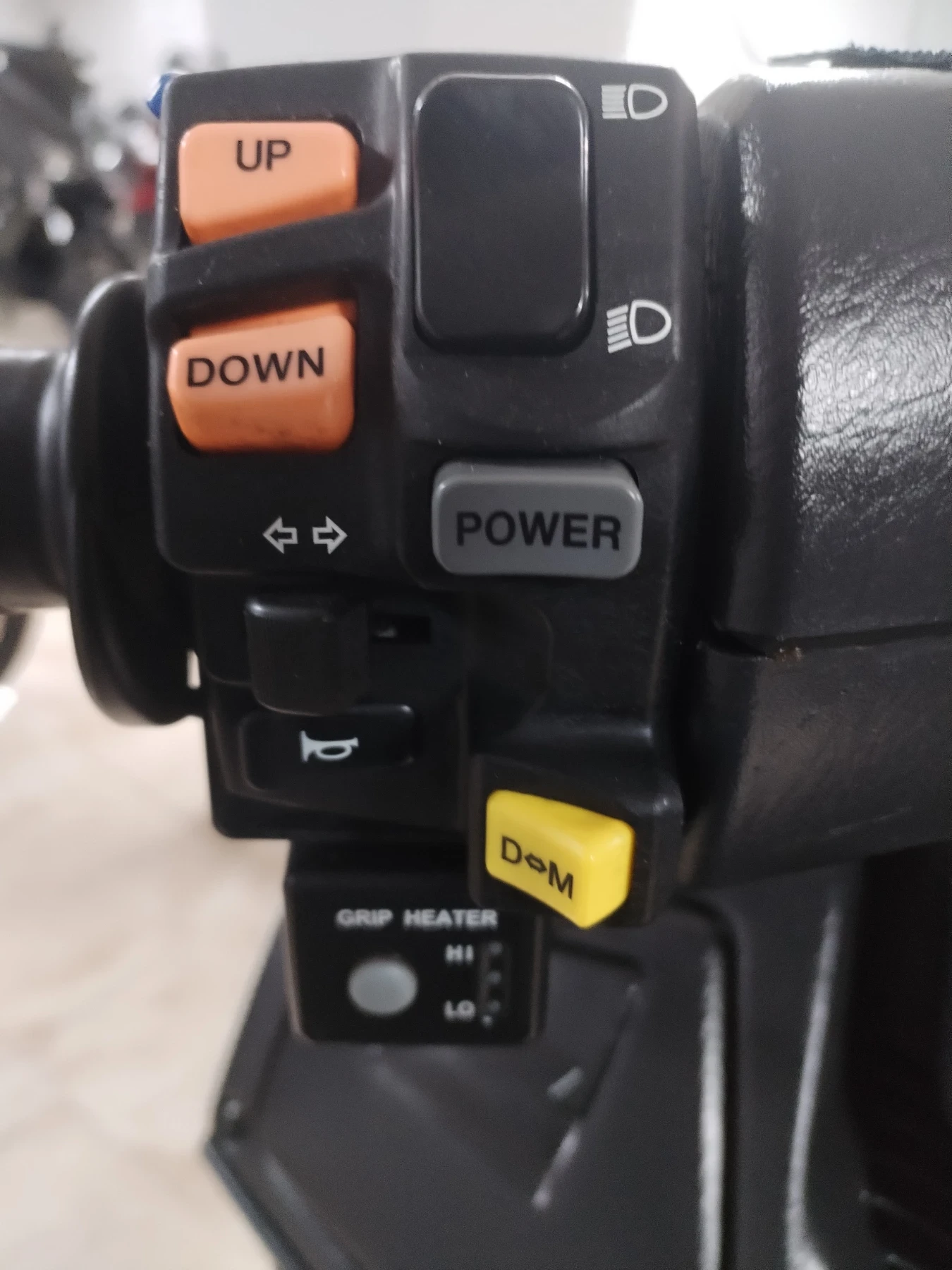 Suzuki Burgman 650i ABS. EXE!!! 10г., снимка 17 - Мотоциклети и мототехника - 56739824