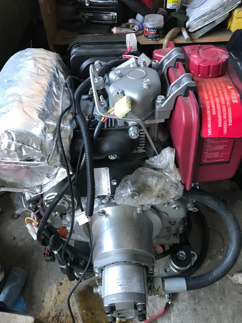 Багер Kubota ДВИГАТЕЛ, снимка 4 - Индустриална техника - 51774836