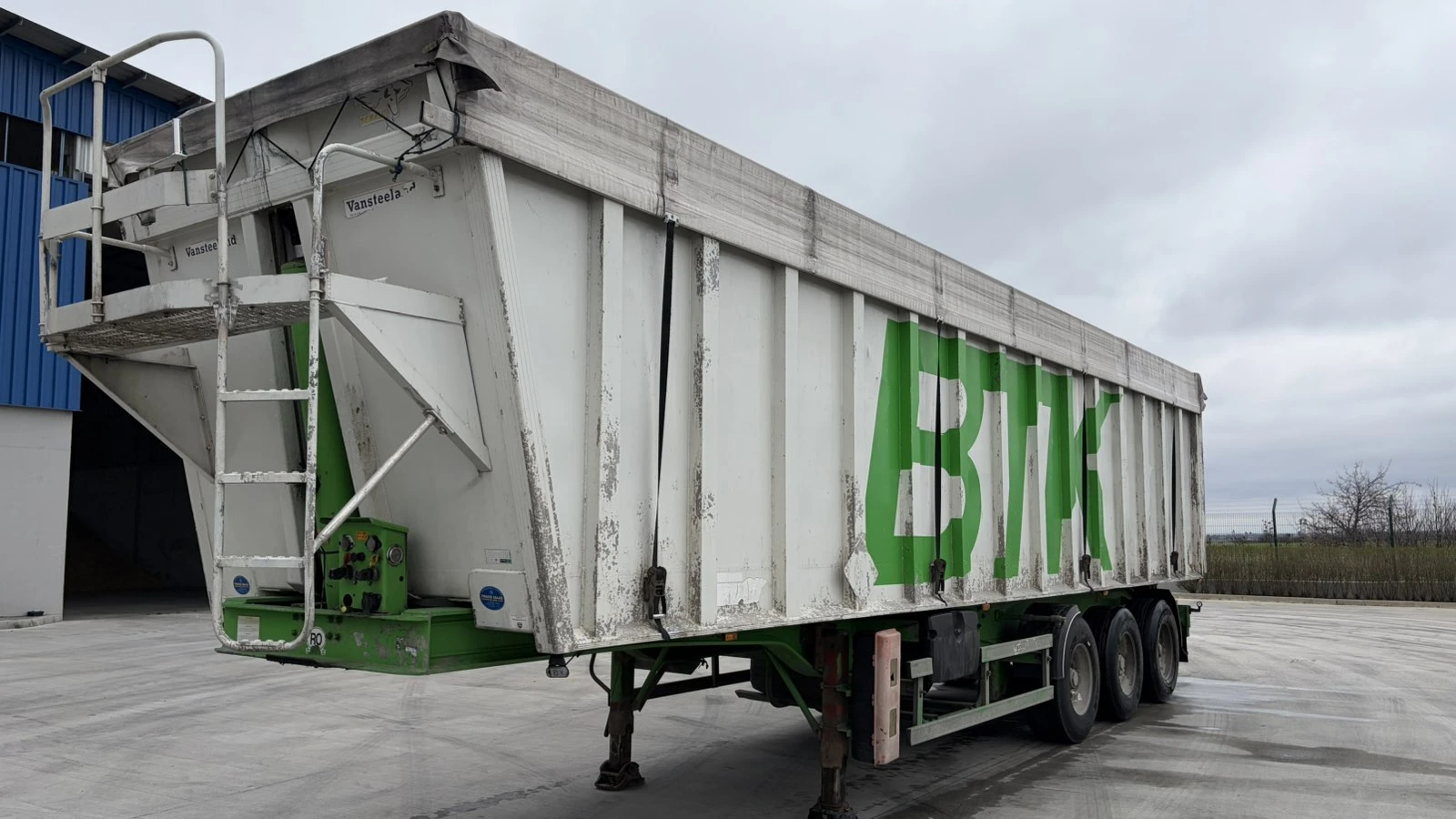 Полуремарке Benalu TX 39 BB, снимка 8 - Ремаркета - 54040735