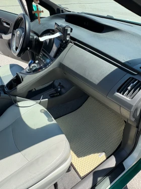Toyota Prius, снимка 16