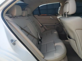 Mercedes-Benz E 350 HARMAN KARDON* AMBIENT* ПОДГРЕВИ* ЛЕД, снимка 10